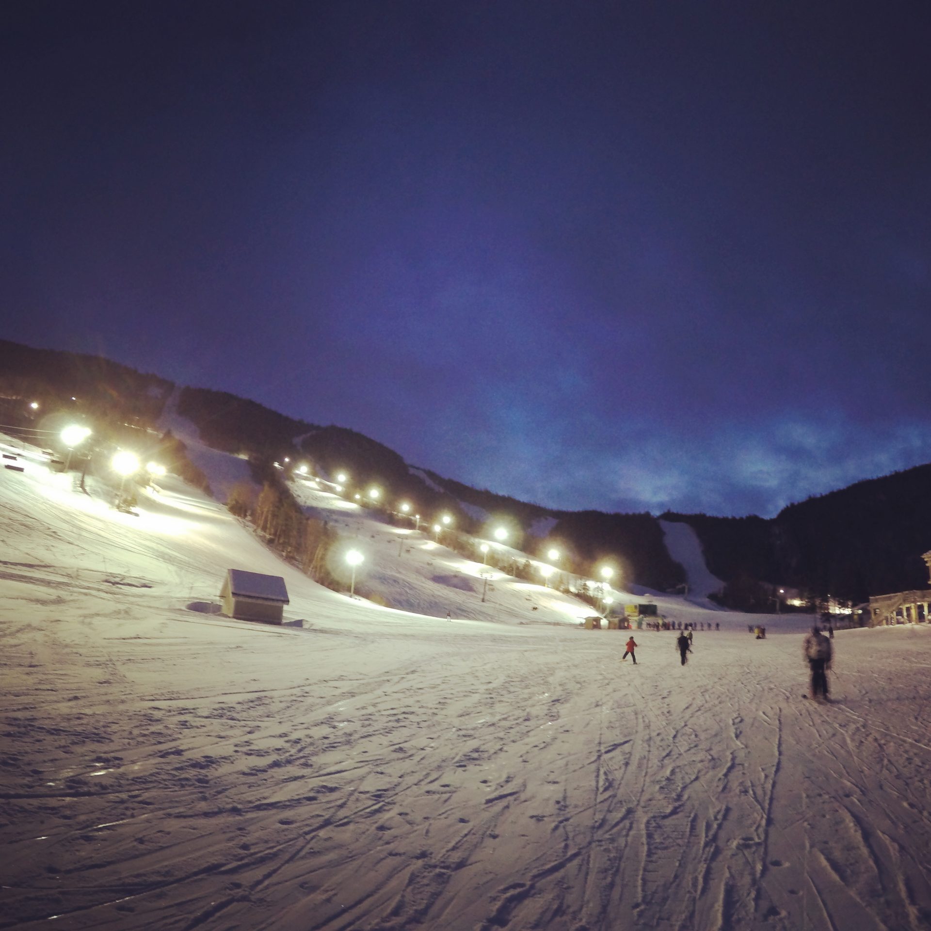 night skiing marble Mountain